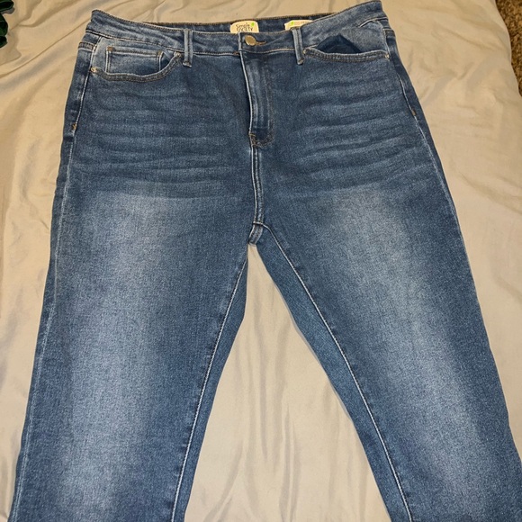 Super cute, never used jeans, Size 15 - Picture 1 of 4